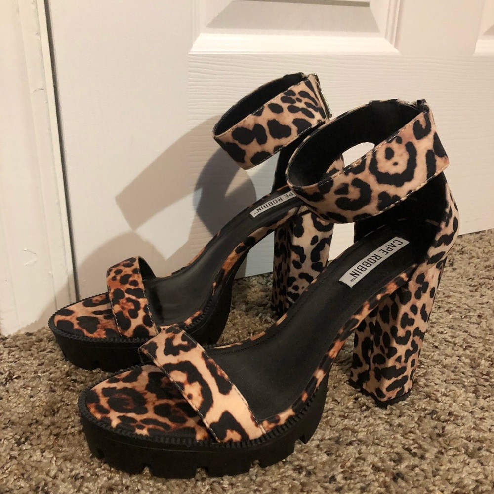 Cape Robbin Heels